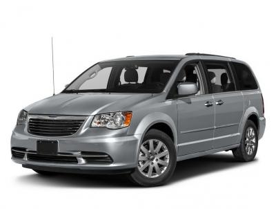 CHRYSLER Town & Country - - 7 